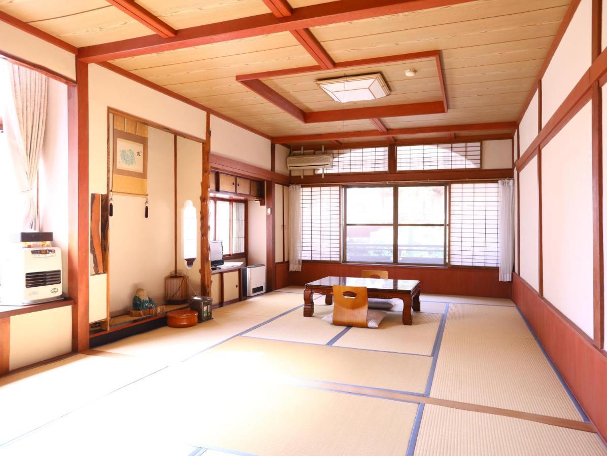 Ikariya Ryokan Yamanouchi  Ngoại thất bức ảnh